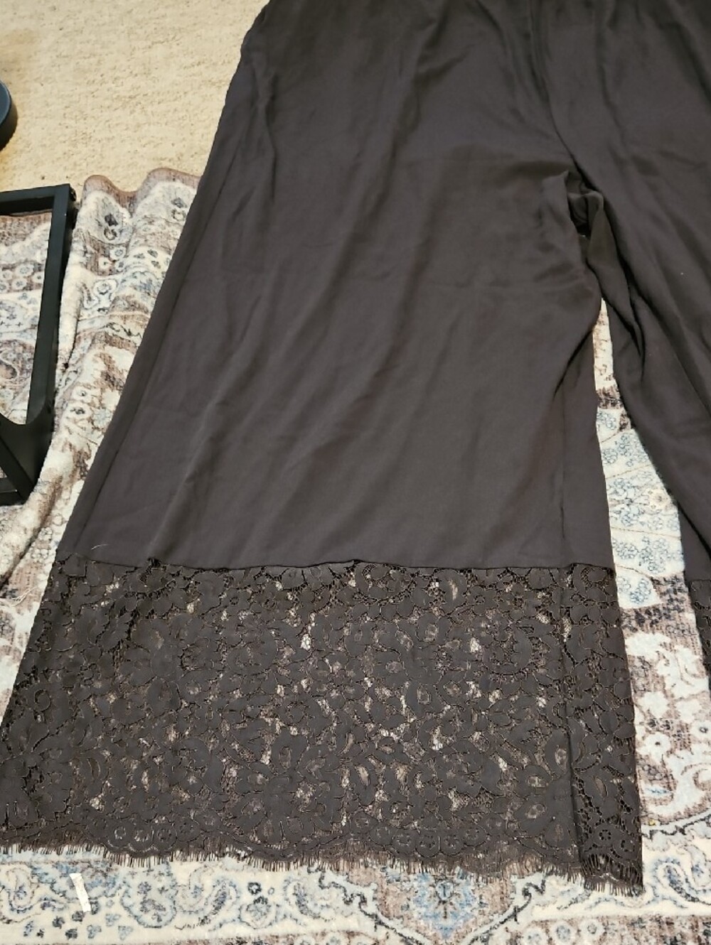 torrid Gray Lace-Trim Wide Crop Palazzo Pants - Picture 3 of 7